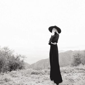 Meet your Posher, Petecia